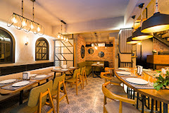 Mivan Restaurant Cafe