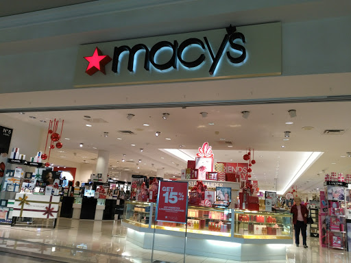 Shopping Mall «South Hills Village», reviews and photos, 301 South Hills Village, Pittsburgh, PA 15241, USA