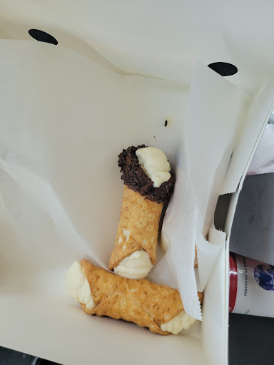 Donut Shop «Legendary Doughnuts», reviews and photos, 2602 6th Ave, Tacoma, WA 98406, USA