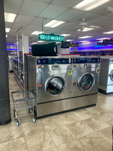Laundry Service «Coin Laundry», reviews and photos, 829 W Indian School Rd, Phoenix, AZ 85013, USA