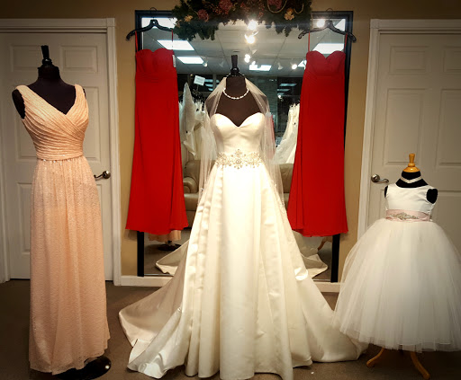 Bridal Shop «Sue Ames Bridal Outlet», reviews and photos, 202 N 10th St, Allentown, PA 18102, USA