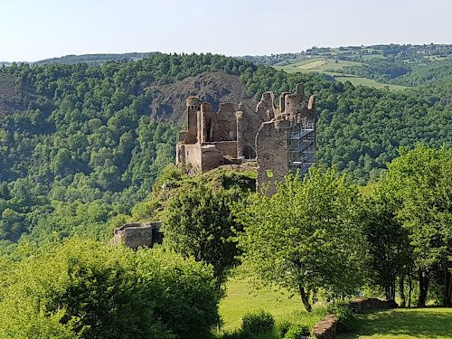 attractions Château-Rocher Saint-Rémy-de-Blot