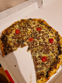 Plats et boissons du Pizzeria Pizza Montaigne à Fontenay-le-Fleury - n°5