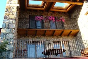 Mas Cal Gintó - Agrobotiga - Apartaments Turisme Rural - image
