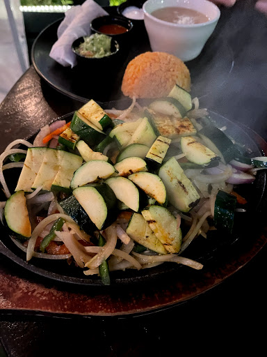 Shopping Mall «Pine Square», reviews and photos, 245 Pine Ave # 150, Long Beach, CA 90802, USA