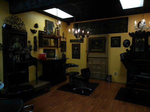 Explore meaningful tattoo ideas for females, creative tattoo ideas in Oakwood, available at Underground Ink