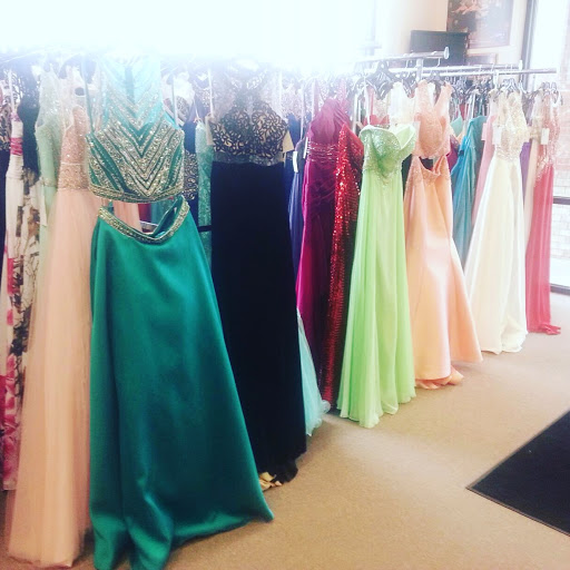 Bridal Shop «MK Bridal», reviews and photos, 1255 W Battlefield Rd, Springfield, MO 65807, USA