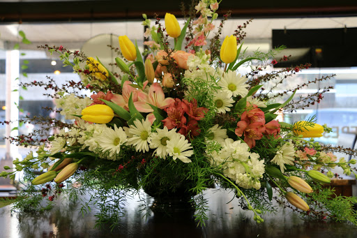 Florist «Harmony Florist», reviews and photos, 1104 Main St Suite 130, Vancouver, WA 98660, USA