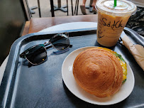 Plats et boissons du Restaurant servant le petit-déjeuner Starbucks à Paris - n°18