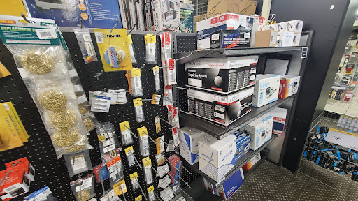 Computer Store «Micro Center», reviews and photos, 11755 Mosteller Rd, Sharonville, OH 45241, USA