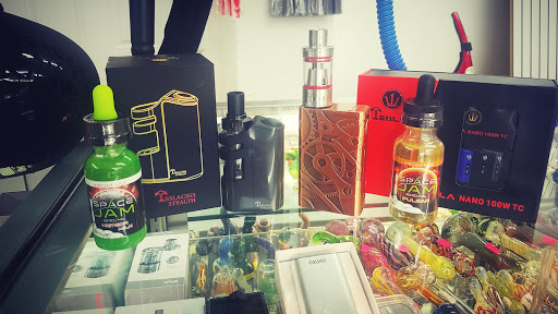 Tobacco Shop «Twenty One Plus Smoke Shop», reviews and photos, 144 Bowdoin St, Dorchester, MA 02122, USA