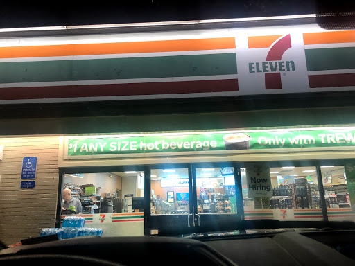 7-Eleven, 10508 Leesburg Pike, Vienna, VA 22182, USA, 