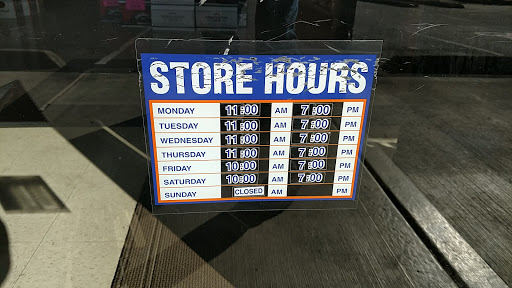 Liquor Store «Newberg Liquor Store», reviews and photos, 2303 Portland Rd, Newberg, OR 97132, USA