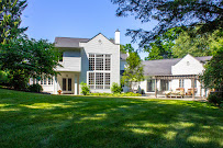 DiBlasi Painting - Photo 9 - Car repair in , Poughkeepsie