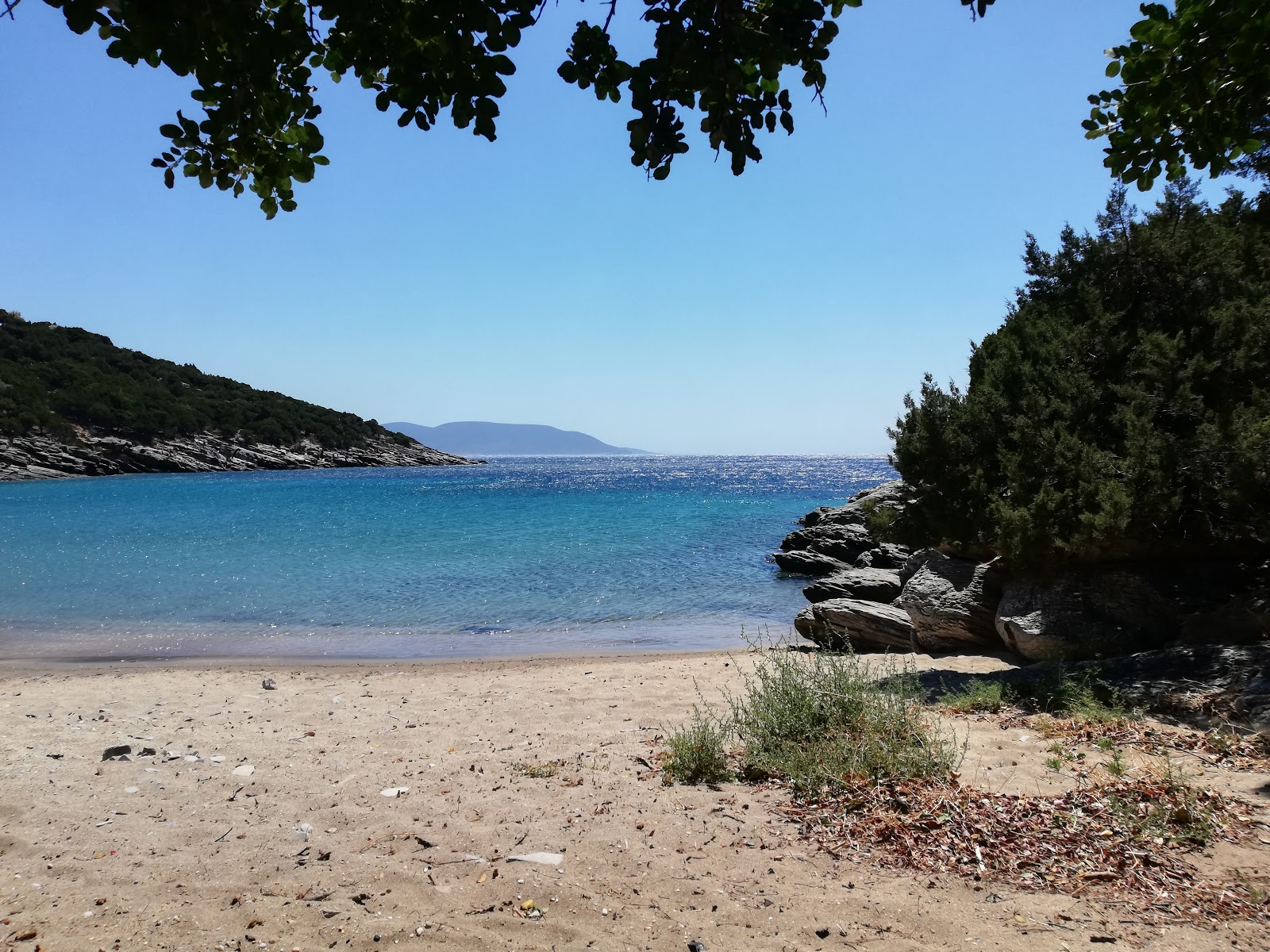 Photo of Limionas beach with small bay