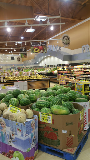 Grocery Store «Blue Parkway Sunfresh», reviews and photos, 4209 E 50th Terrace, Kansas City, MO 64130, USA