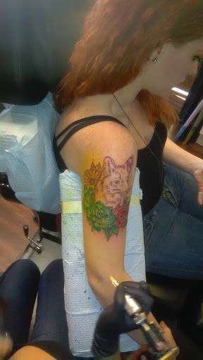 Tattoo Shop «Victory Tattoo», reviews and photos, 1818 Mangrove Ave, Chico, CA 95926, USA