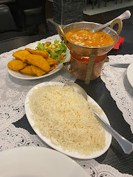 Photo n°22 de Tuk Tuk Naan à Paris ()