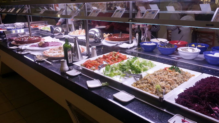 Plats et boissons hôtels Invisa Hotel La Cala 07840 Santa Eulalia del Río