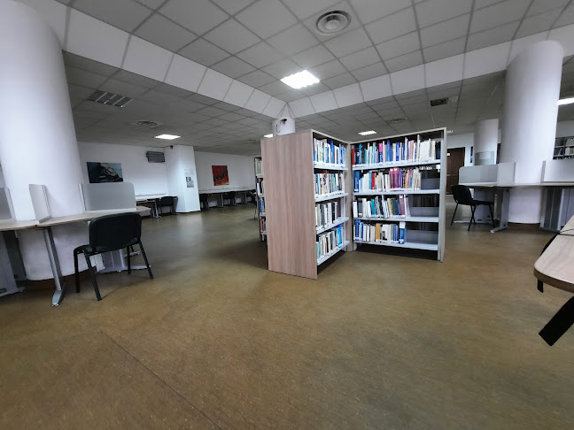 Opinii despre Biblioteca Universității din Oradea în Oradea - Bibliotecă