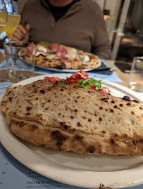 Calzone du Restaurant italien Trattoria Quattro à Valbonne - n°10