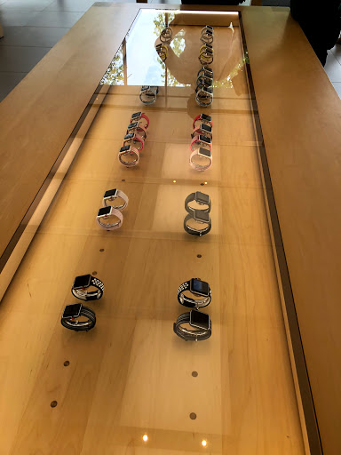 Computer Store «Apple New Haven», reviews and photos, 65 Broadway, New Haven, CT 06511, USA