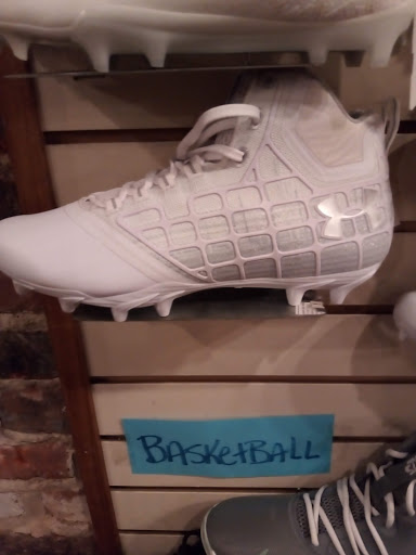 Sporting Goods Store «Disco Sports», reviews and photos, 1400 Starling Dr, Richmond, VA 23229, USA