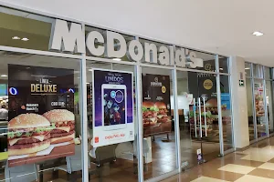 McDonald's Plaza 2000 image