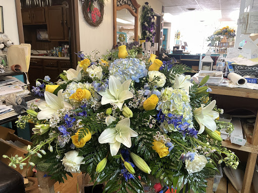 Florist «Creations By Tammy», reviews and photos, 817 Country Club Ln, Hopkinsville, KY 42240, USA