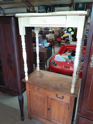 Flea Market «Awesome Deals Flea Market», reviews and photos, 19331 28th St, Long Beach, MS 39560, USA