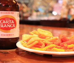 TRADICIONAL SALÓN PEZINA, DESDE 1947 photo