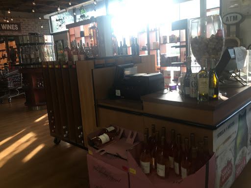Wine Store «Wine Outlet», reviews and photos, 10 Meadowlands Pkwy, Secaucus, NJ 07094, USA