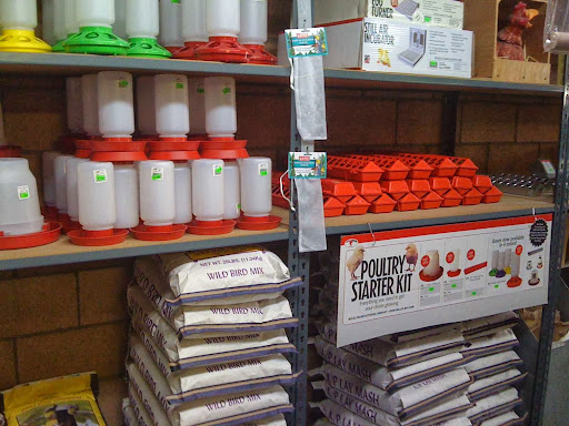 Animal Feed Store «Whittier Feed Store», reviews and photos, 12618 Penn St, Whittier, CA 90602, USA