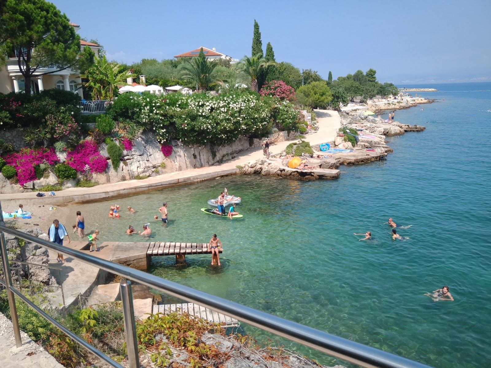 Fotografija Vantacici beach z turkizna čista voda površino