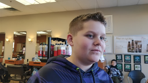 Hair Salon «Hair Cuttery», reviews and photos, 1721 N Richmond Rd, McHenry, IL 60051, USA