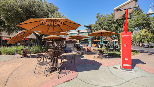 Grocery Store «Nugget Markets», reviews and photos, 1414 E Covell Blvd, Davis, CA 95616, USA