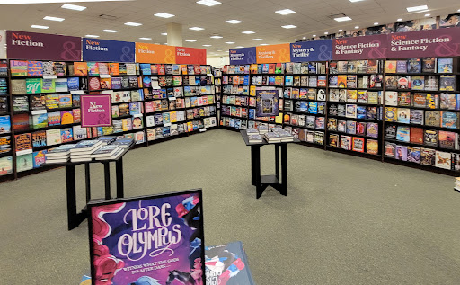 Barnes & Noble image