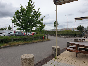 Photo n°41 de Carrefour Cafétéria à Moncel-lès-Lunéville ()