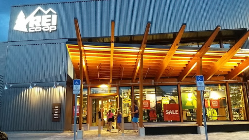 Camping Store «REI», reviews and photos, 430 N Orlando Ave, Winter Park, FL 32789, USA