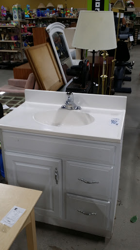 Thrift Store «Goodwill», reviews and photos, 1819 Alafaya Trail, Oviedo, FL 32765, USA