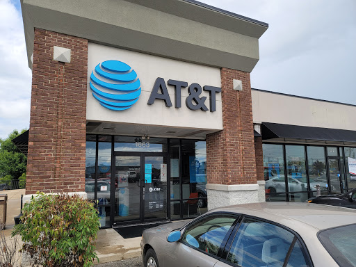 Cell Phone Store «AT&T», reviews and photos, 1663 Midland Trail, Shelbyville, KY 40065, USA