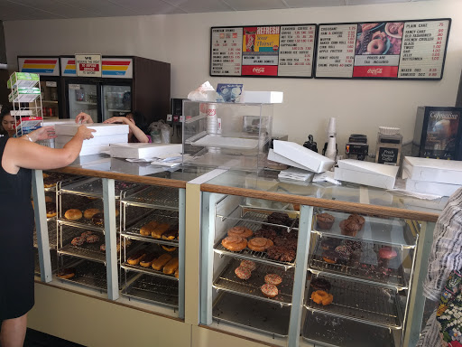 Donut Shop «Upland Donuts», reviews and photos, 1627 N Mountain Ave, Upland, CA 91784, USA