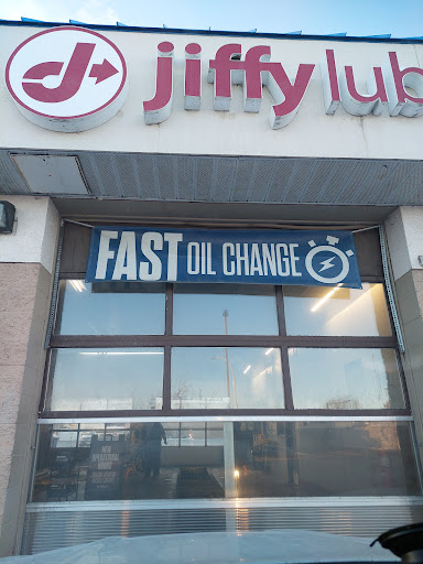 Oil Change Service «Jiffy Lube», reviews and photos, 1389 Town Centre Dr, Eagan, MN 55123, USA