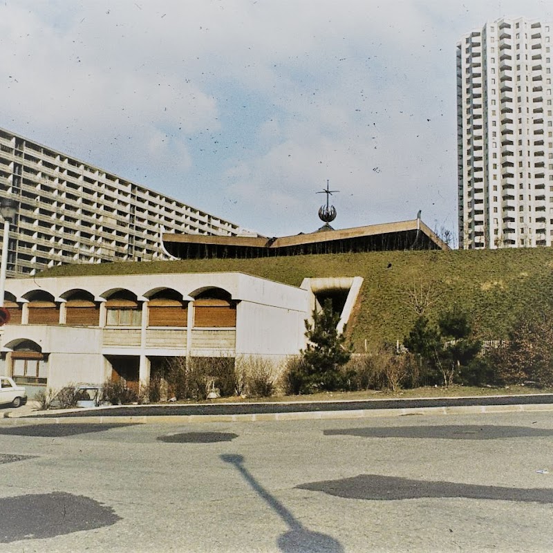 Église Notre-Dame-du-Monde-Entier de La Duchère