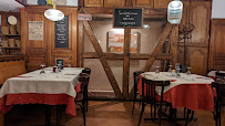 Atmosphère du Restaurant de spécialités alsaciennes Restaurant de la Victoire à Strasbourg - n°8