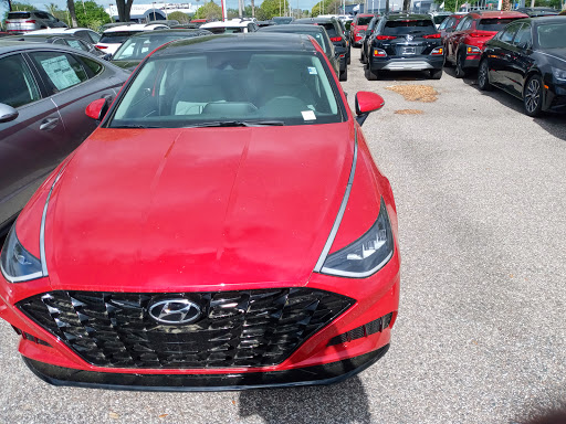 Hyundai Dealer «Hyundai of New Port Richey», reviews and photos, 3936 U.S. 19, New Port Richey, FL 34652, USA