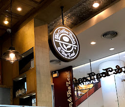 The Coffee Bean & Tea Leaf photo