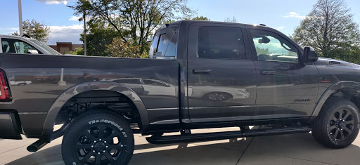 Used Car Dealer «Deery Brothers Chrysler Dodge Jeep Ram Iowa City», reviews and photos, 651 IA-1, Iowa City, IA 52246, USA