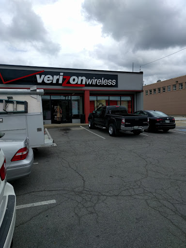Cell Phone Store «Verizon», reviews and photos, 4044 Hillsboro Pike, Nashville, TN 37215, USA