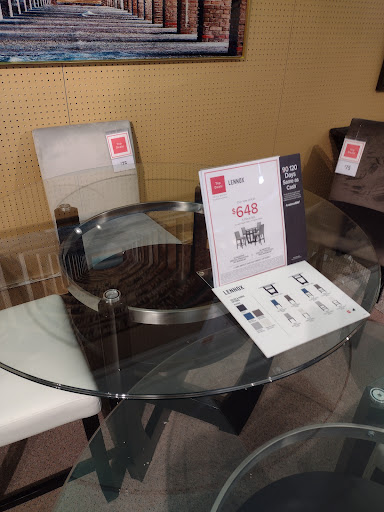 Furniture Store «Value City Furniture», reviews and photos, 1000 Hylan Dr #206, Rochester, NY 14623, USA